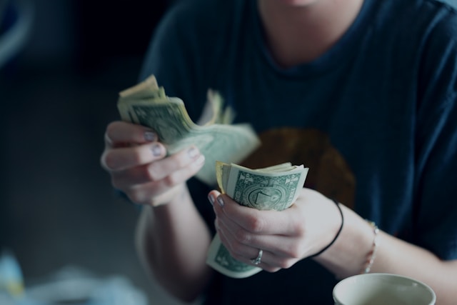 Contracts in iGaming